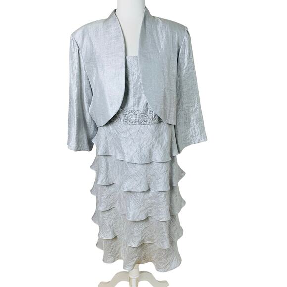 R&M Richards Dresses & Skirts - R&M Richards Sz 18W 2-Piece Silver Embroidered Cocktail Dress with Jacket Formal
